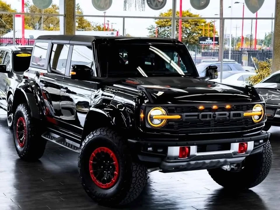 2024 Ford Bronco 6th Gen - Image 2 of 20