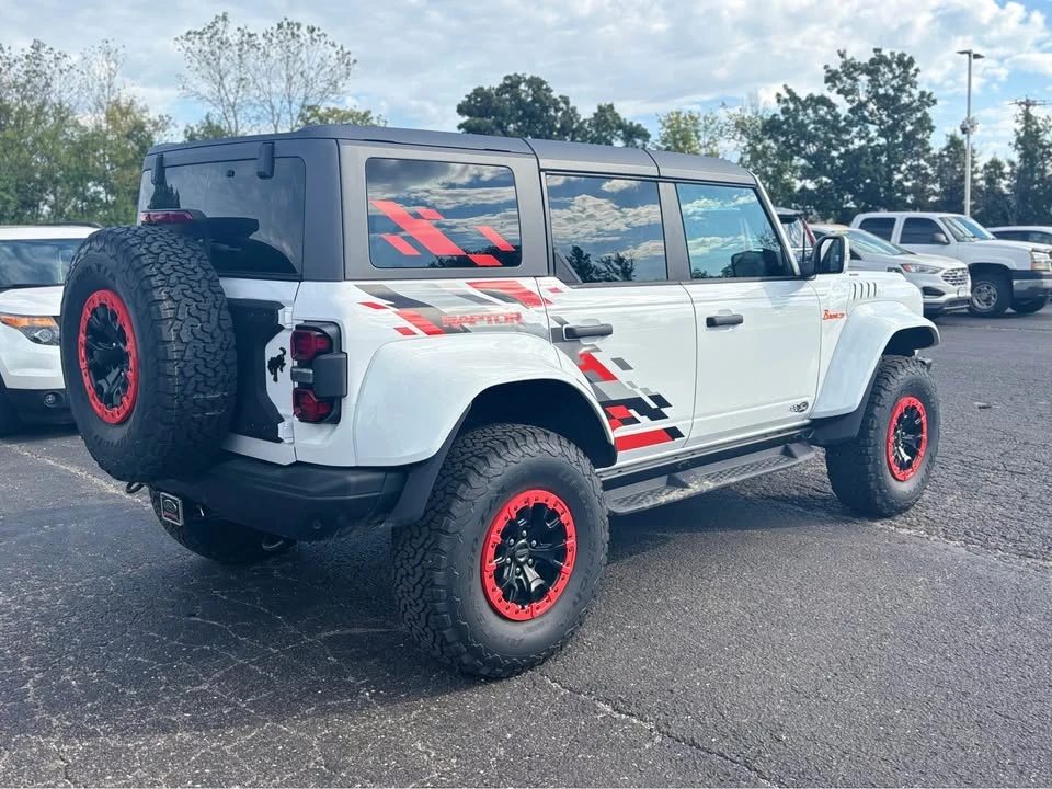 2024 Ford Bronco Raptor 6th Gen - Image 3 of 8