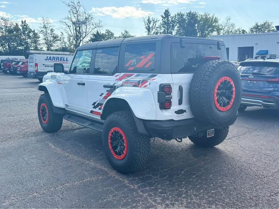 2024 Ford Bronco Raptor 6th Gen - Image 5 of 8