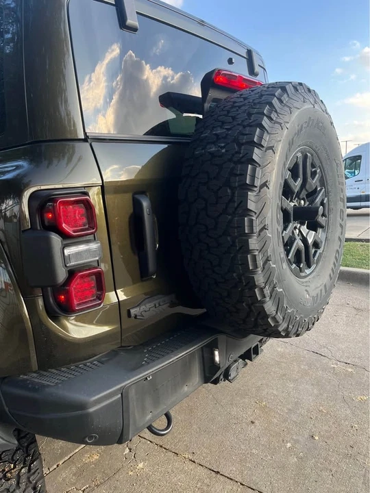 2024 Ford Bronco Raptor 6th Gen - Image 3 of 8