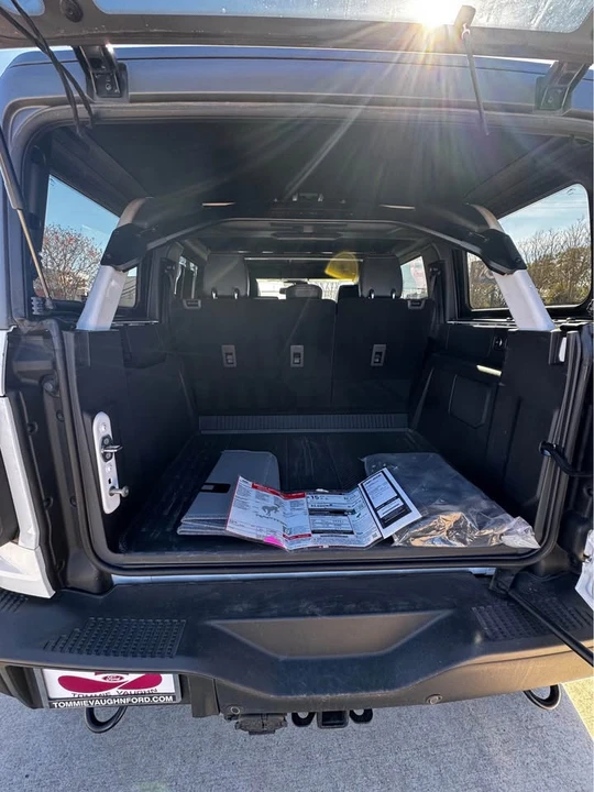 2024 Ford Bronco Raptor 6th Gen - Image 6 of 12