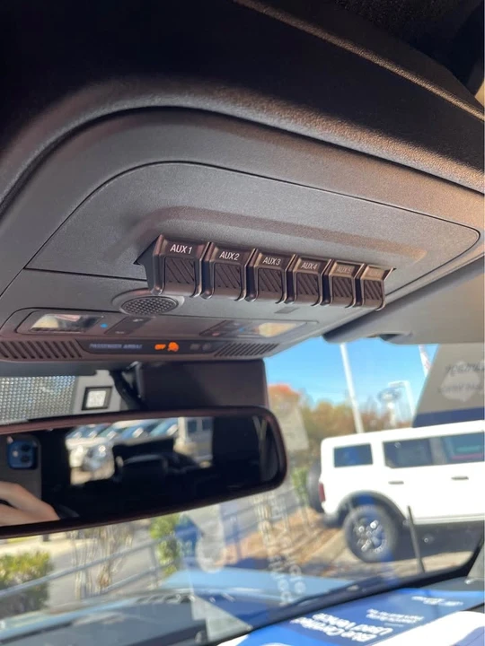 2024 Ford Bronco Raptor 6th Gen - Image 15 of 16