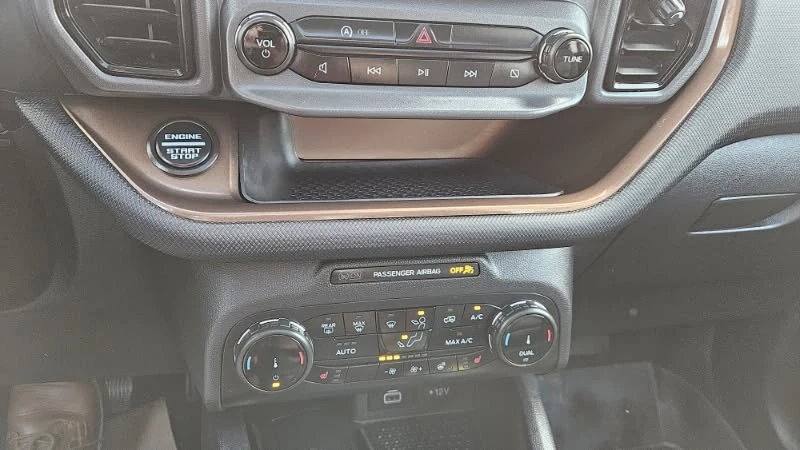 2024 Ford Bronco 6th Gen - Image 14 of 18