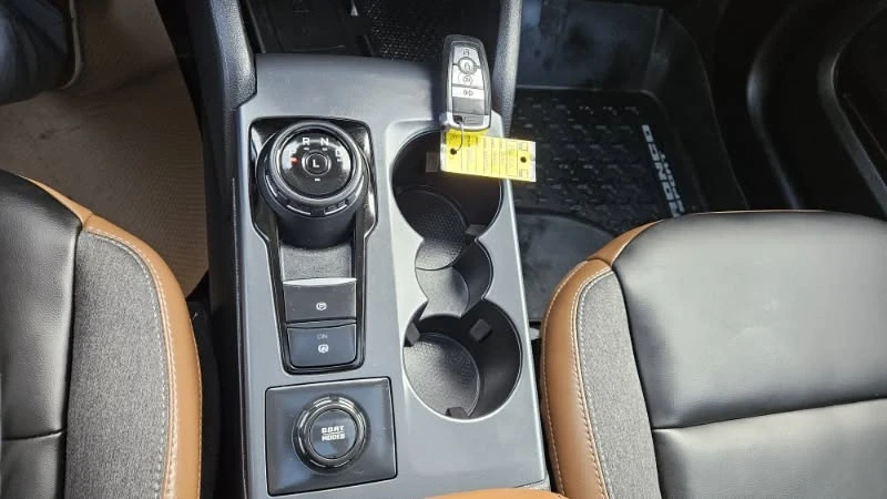 2024 Ford Bronco 6th Gen - Image 15 of 18