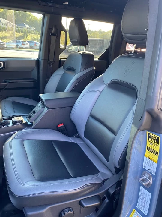 2024 Ford Bronco 6th Gen - Image 9 of 10