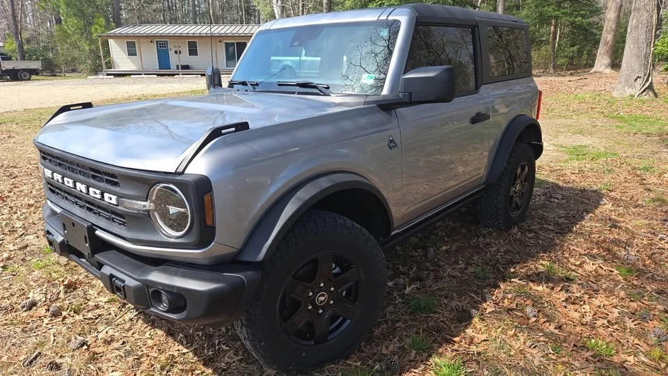 2024 Ford Bronco 6th Gen - Image 4 of 13