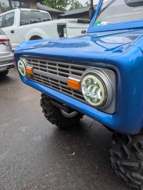 2024 Ford Bronco 6th Gen - Image 9 of 10