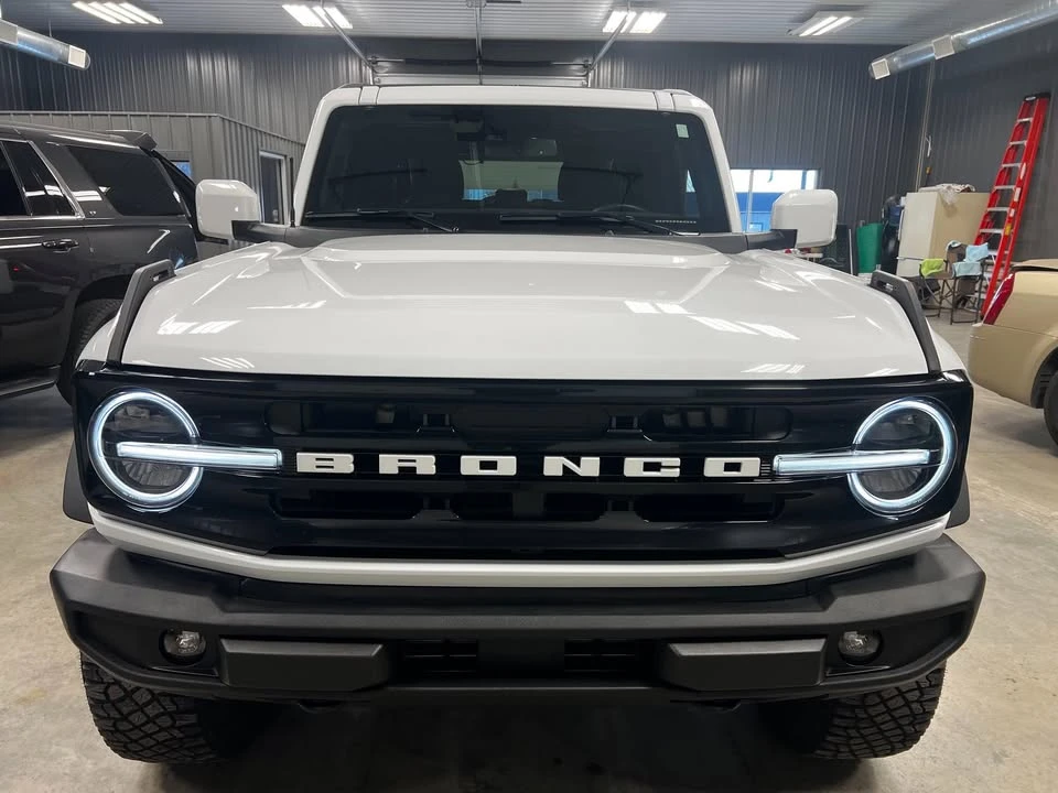 2024 Ford Bronco 6th Gen - Image 18 of 19