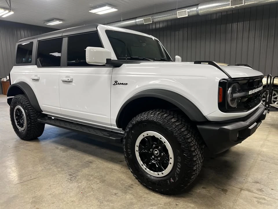 2024 Ford Bronco 6th Gen - Image 3 of 19