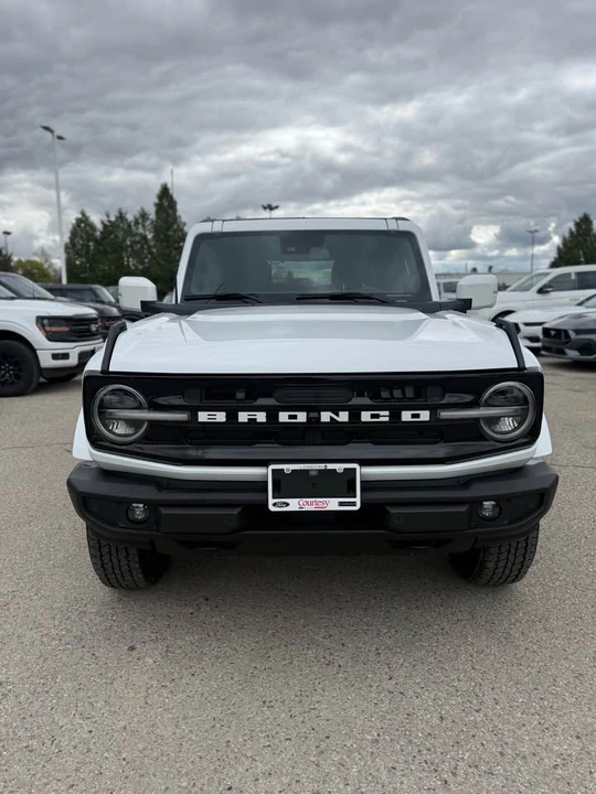 2024 Ford Bronco 6th Gen - Image 2 of 16