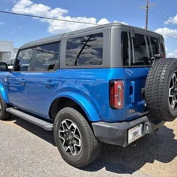 2024 Ford Bronco Outer Banks 4x4