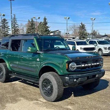 2024 Ford Bronco Outer Banks