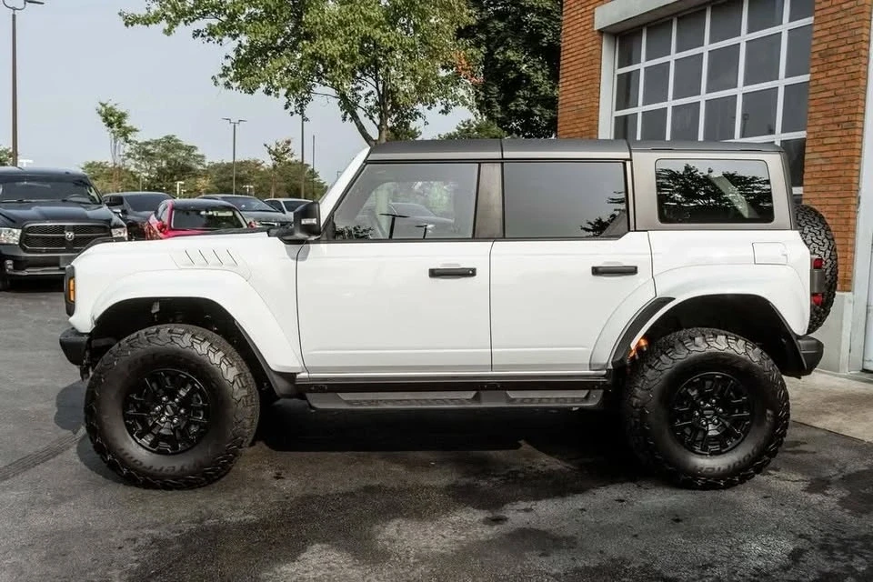 2024 Ford Bronco Raptor 6th Gen - Image 20 of 20