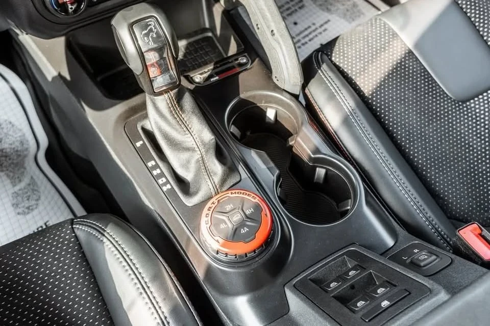 2024 Ford Bronco Raptor 6th Gen - Image 10 of 20