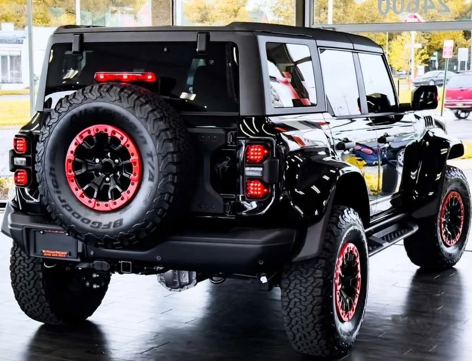 2024 Ford Bronco Raptor 6th Gen - Image 6 of 20