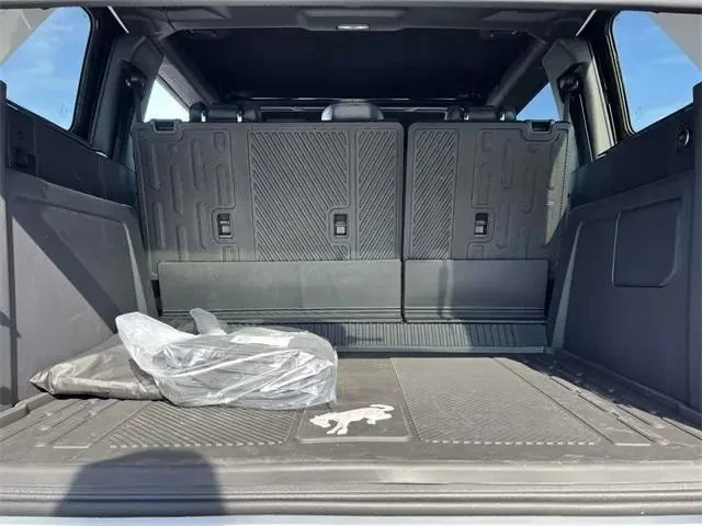 2024 Ford Bronco Raptor 6th Gen - Image 5 of 20