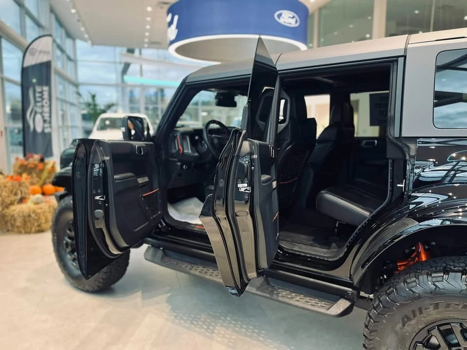 2024 Ford Bronco Raptor 6th Gen - Image 13 of 19