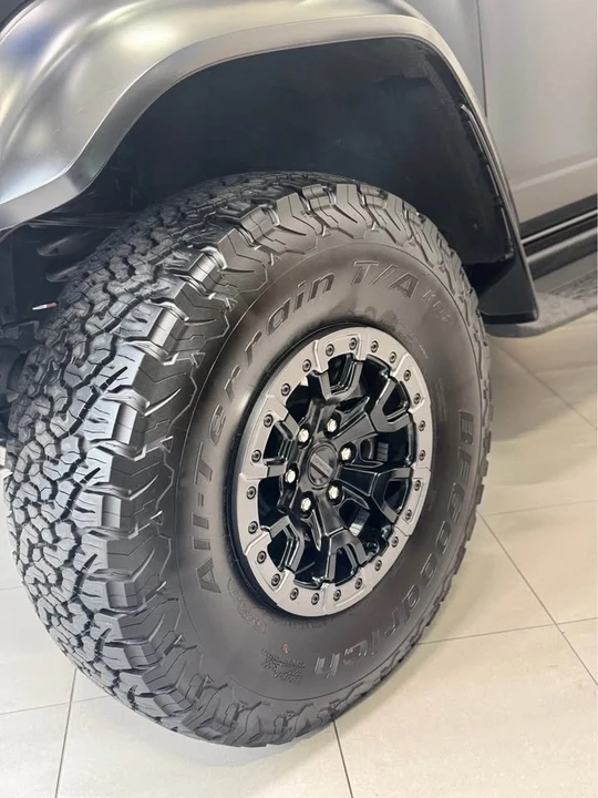 2024 Ford Bronco Raptor 6th Gen - Image 6 of 12