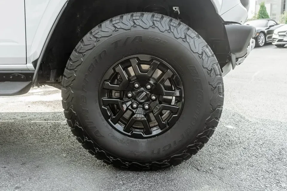 2024 Ford Bronco Raptor 6th Gen - Image 2 of 19
