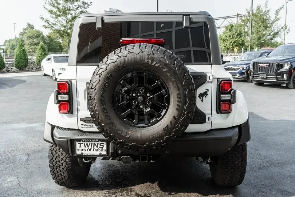 2024 Ford Bronco Raptor 6th Gen - Image 17 of 19