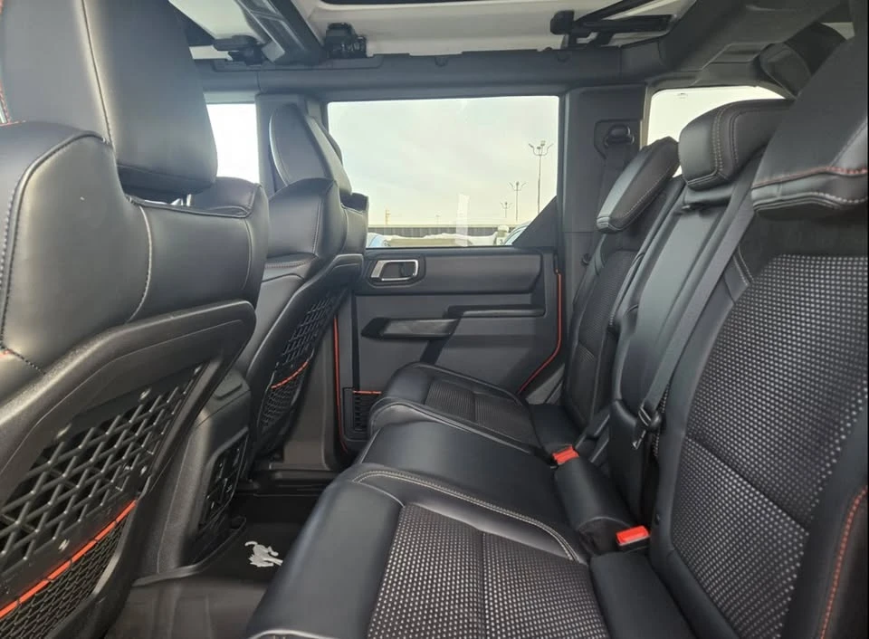 2024 Ford Bronco Raptor 6th Gen - Image 6 of 8