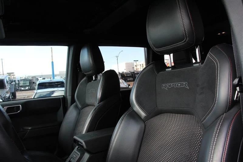 2024 Ford Bronco Raptor 6th Gen - Image 10 of 17
