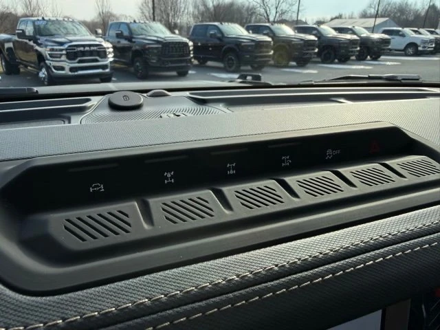 2024 Ford Bronco Raptor 6th Gen - Image 14 of 17