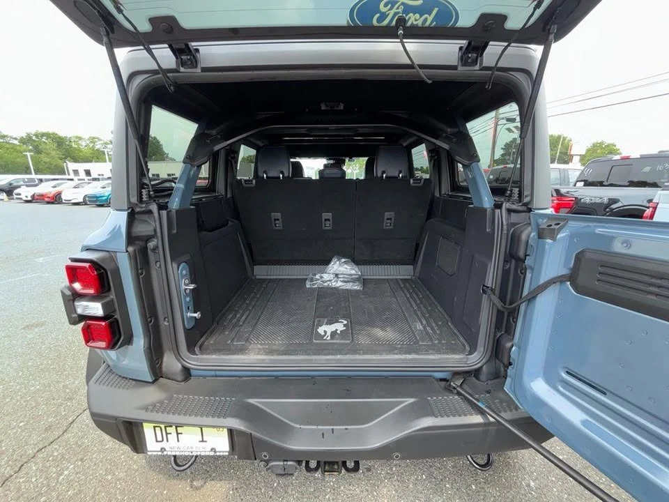 2024 Ford Bronco Raptor 6th Gen - Image 17 of 20
