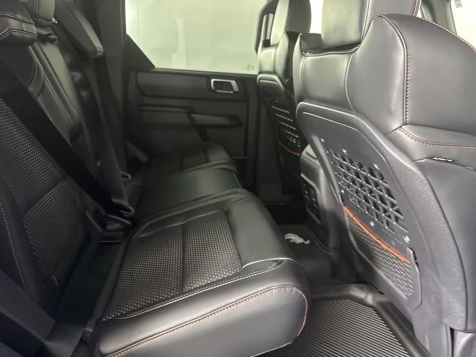 2024 Ford Bronco Raptor 6th Gen - Image 13 of 19
