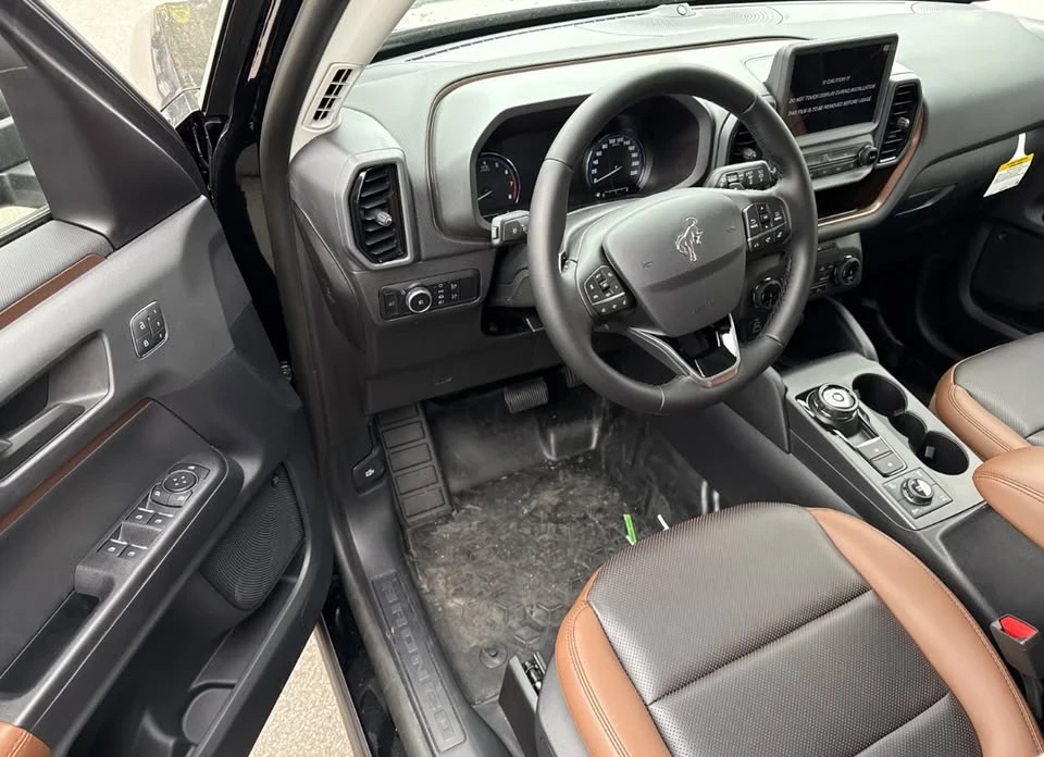 2024 Ford Bronco Sport - Image 2 of 8