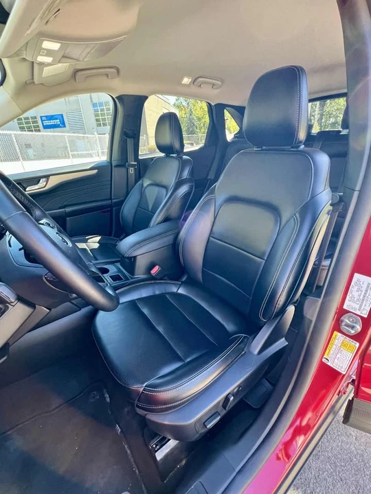 2024 Ford EcoSport - Image 8 of 20