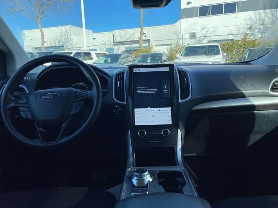 2024 Ford Edge - Image 11 of 19