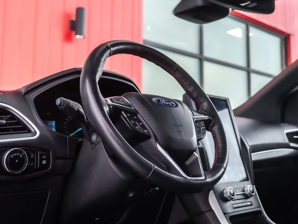 2024 Ford Edge - Image 18 of 20