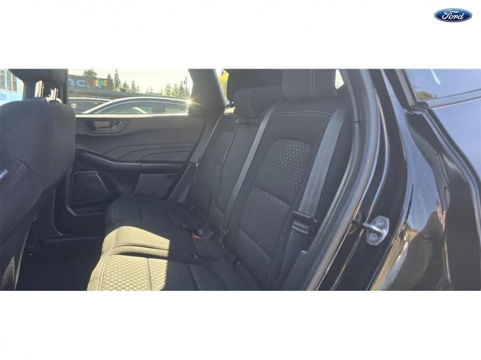 2024 Ford Escape - Image 8 of 17