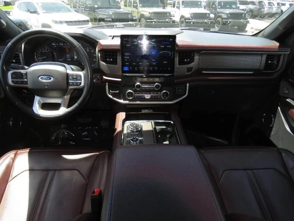 2024 Ford Expedition 4th Gen - Image 2 of 15