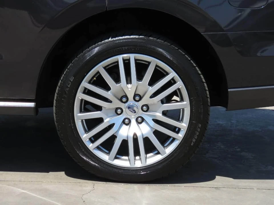 2024 Ford Expedition 4th Gen - Image 7 of 15
