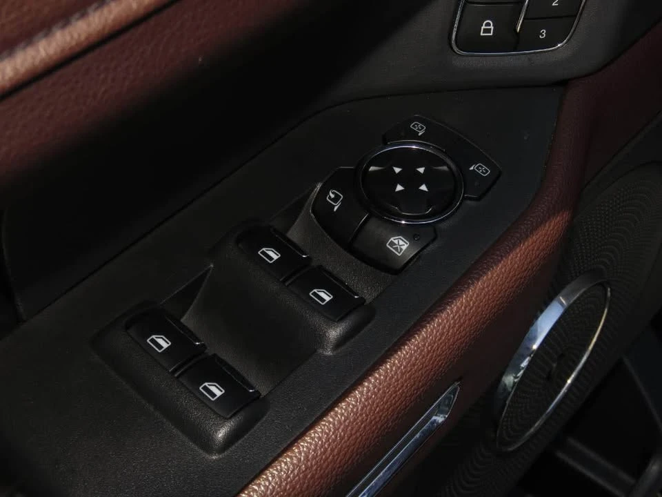 2024 Ford Expedition 4th Gen - Image 15 of 15