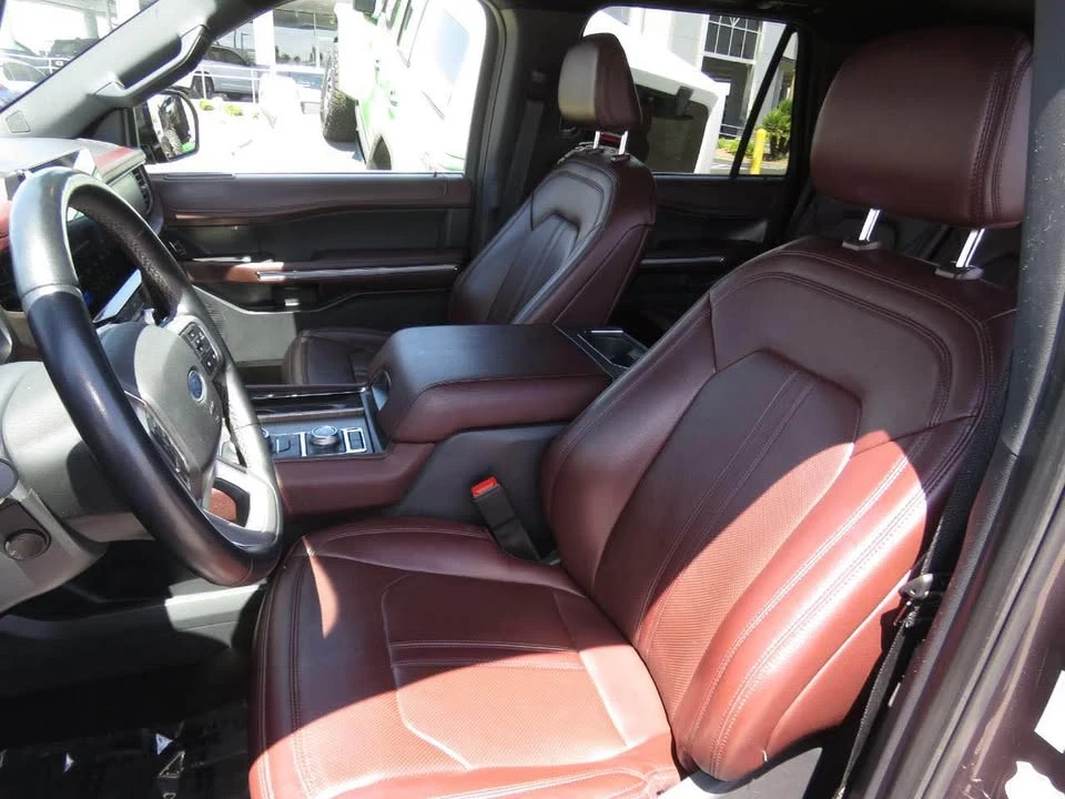 2024 Ford Expedition 4th Gen - Image 8 of 15