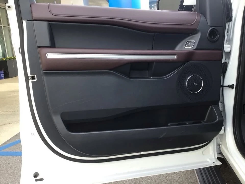2024 Ford Expedition 4th Gen - Image 9 of 19
