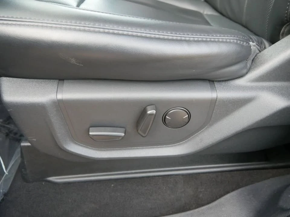 2024 Ford Expedition 4th Gen - Image 15 of 19