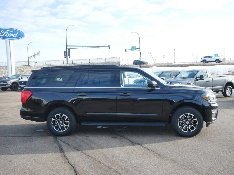 2024 Ford Expedition 4th Gen - Image 3 of 19