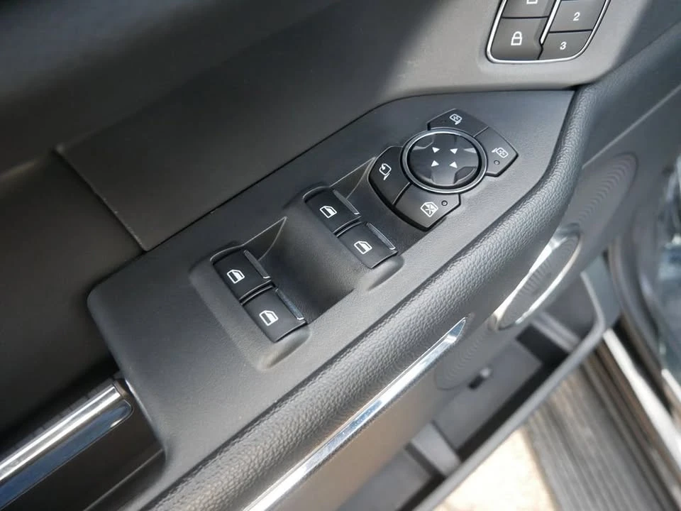 2024 Ford Expedition 4th Gen - Image 13 of 19