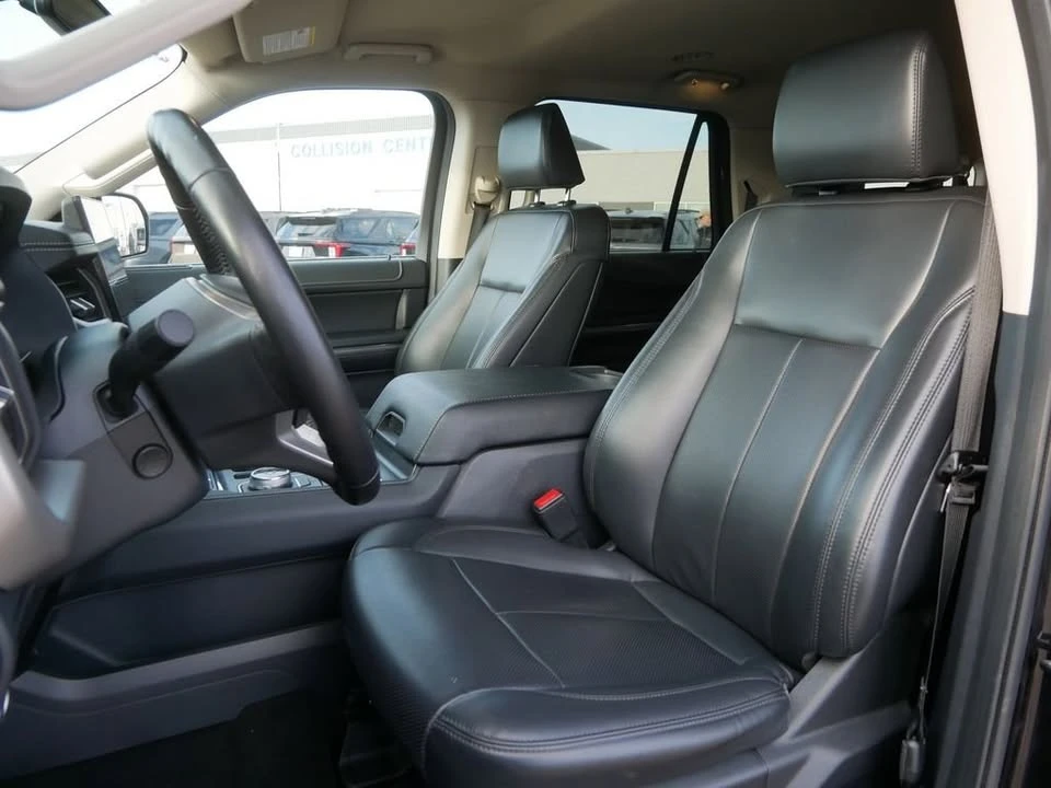 2024 Ford Expedition 4th Gen - Image 10 of 19