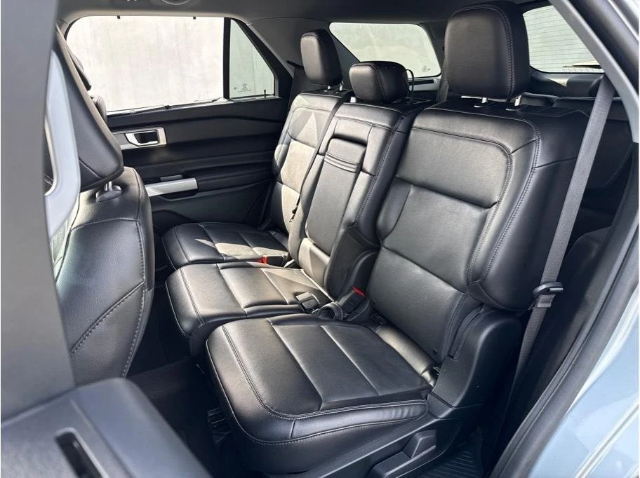 2024 Ford Explorer 6th Gen - Image 7 of 20