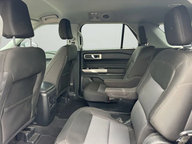 2024 Ford Explorer 6th Gen - Image 9 of 11