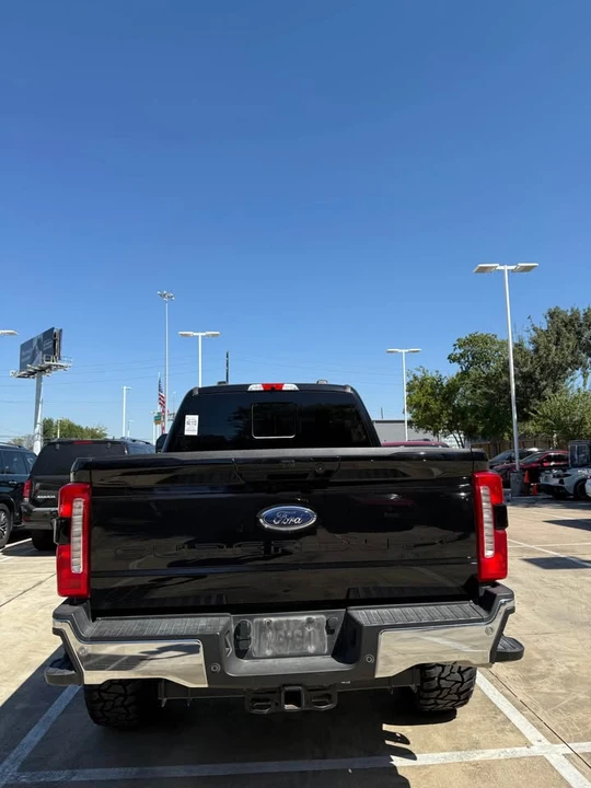 2024 Ford Super Duty 5th Gen - Image 5 of 11