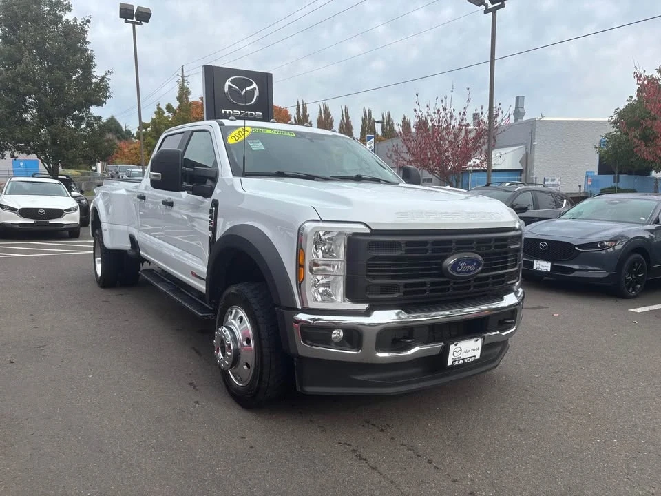 2024 Ford Super Duty 5th Gen - Image 4 of 18