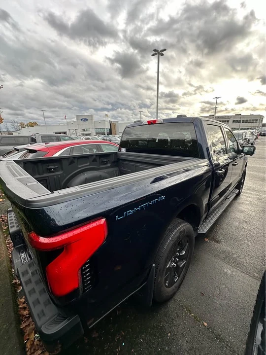 2024 Ford F-150 Lightning 14th Gen - Image 3 of 5
