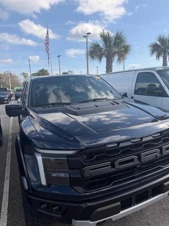 2024 Ford Super Duty 5th Gen - Image 3 of 7