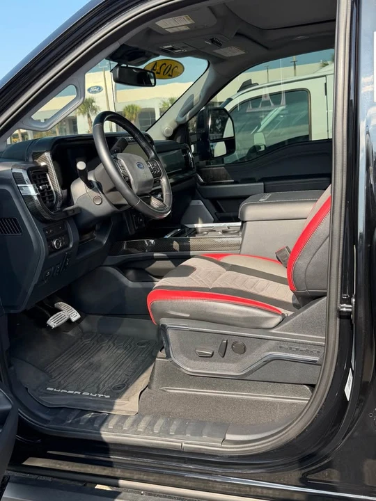 2024 Ford Super Duty 5th Gen - Image 5 of 7